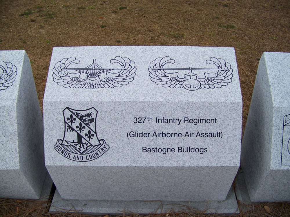 327th Infantry Regiment (Glider-Airborne-Air Assault) | ASOMF